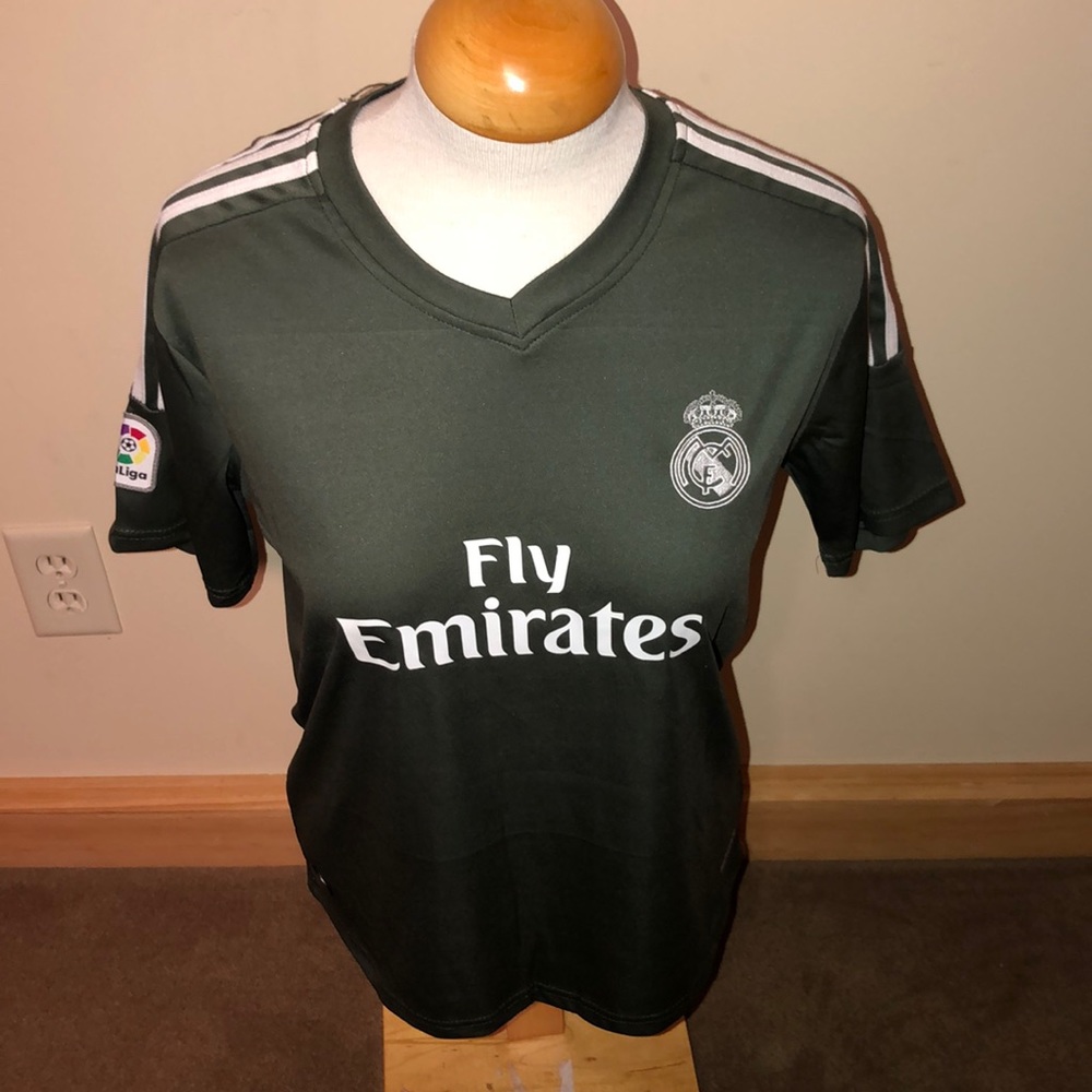 Fly Emirates Soccer T shirt